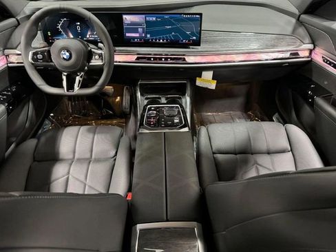 New 2026 BMW 740i xDrive AWD/4WD image 12