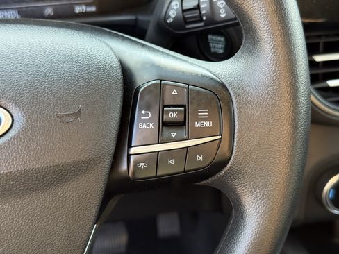 Used 2025 Ford Escape Active image 18