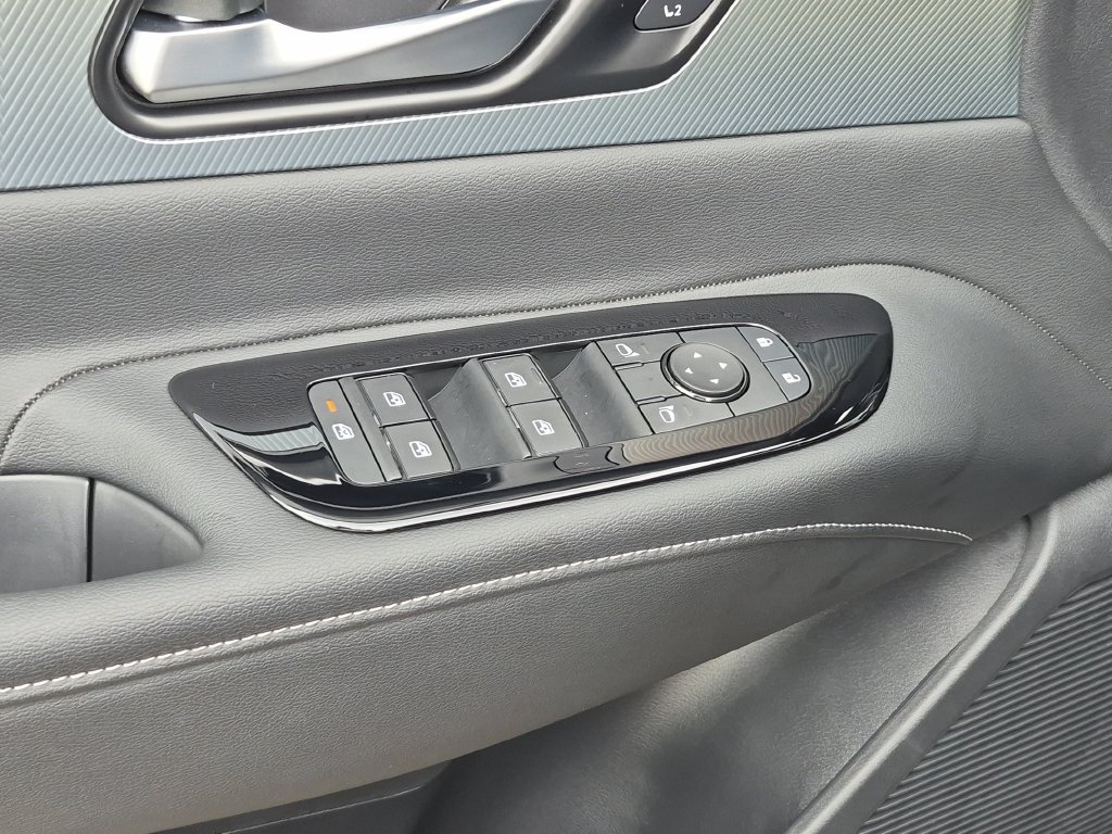 Certified 2026 Nissan Murano SL AWD/4WD image 15