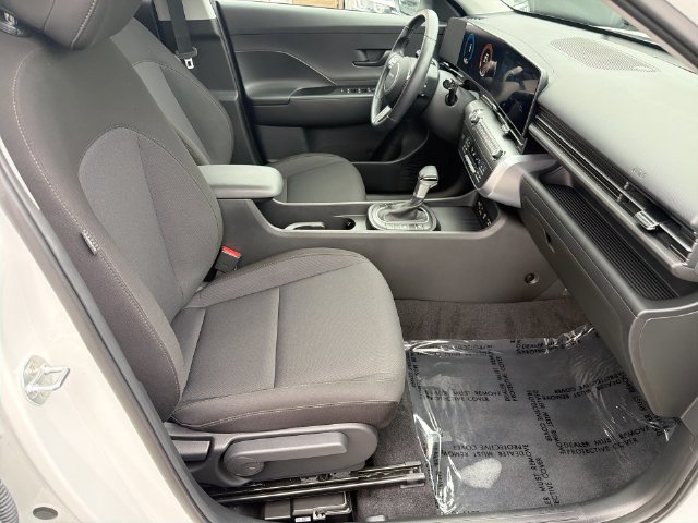 Used 2024 Hyundai Kona SEL FWD image 33
