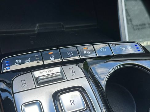 Certified 2023 Hyundai Tucson Limited AWD/4WD image 21