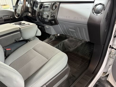 Used 2015 Ford F350 XL w/ Power Equipment Group image 28