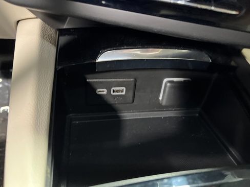 Used 2023 Buick Envision Preferred FWD image 28