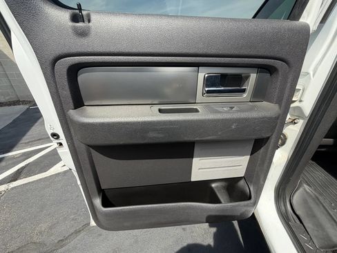Used 2013 Ford F150 Raptor w/ Plus Pkg AWD/4WD image 18