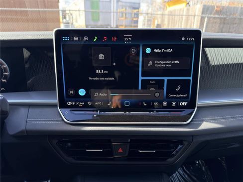 New 2026 Volkswagen Tiguan SE R-Line AWD/4WD image 11