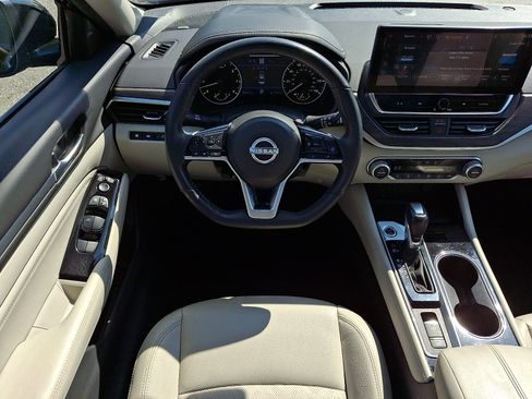 Certified 2023 Nissan Altima 2.5 SL FWD image 12