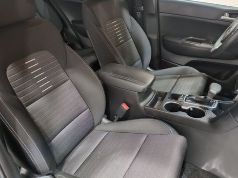 Used 2018 Kia Sportage LX AWD/4WD image 10