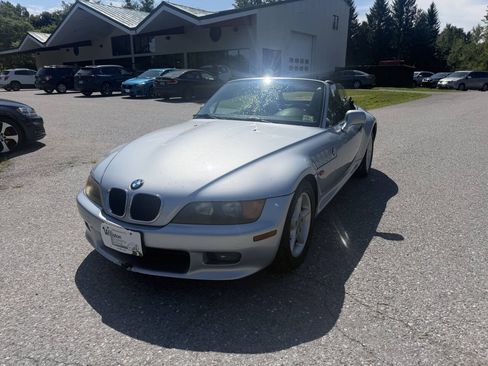 Used 1999 BMW Z3 2.5i RWD image 1