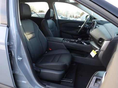 New 2026 Nissan Rogue SV image 26