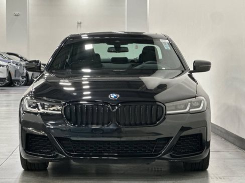 Used 2023 BMW 540i xDrive w/ M Sport Package AWD/4WD image 9