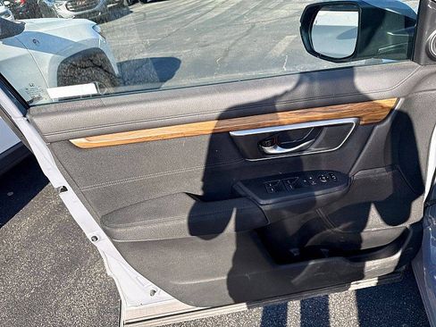 Used 2020 Honda CR-V EX image 17