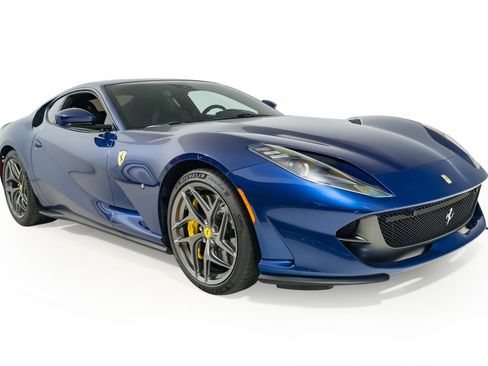 Certified 2020 Ferrari 812 Superfast RWD image 11