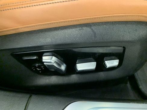 Used 2021 BMW 750i xDrive w/ Executive Package AWD/4WD image 87