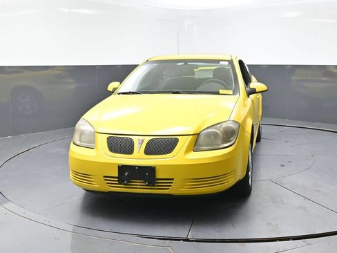 Used 2008 Pontiac G5 FWD image 4