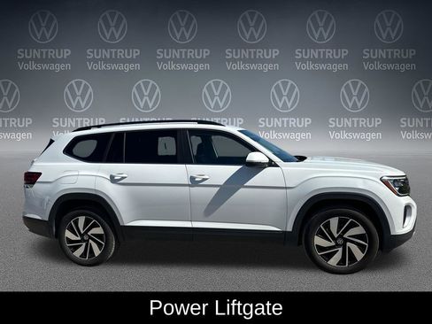 Used 2025 Volkswagen Atlas SE image 7