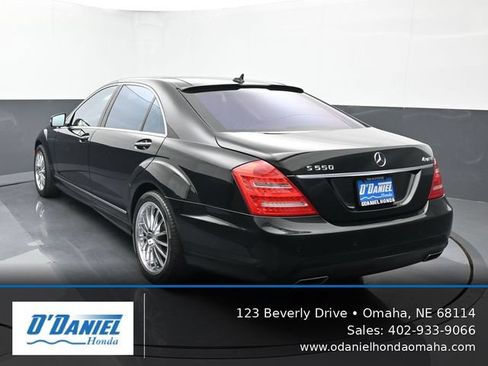 Used 2012 Mercedes-Benz S 550 4MATIC image 4