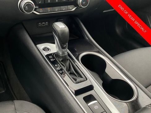 Used 2022 Nissan Altima 2.5 SV w/ SV Premium Package image 17