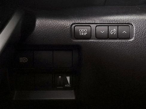 Used 2023 Lexus IS 350 F Sport image 27