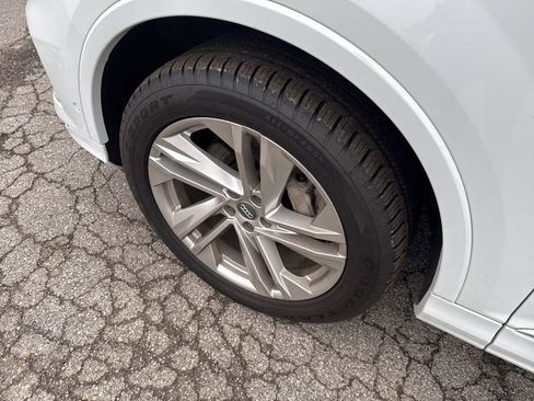 Used 2020 Audi Q7 3.0T Premium Plus w/ Premium Plus Package image 22