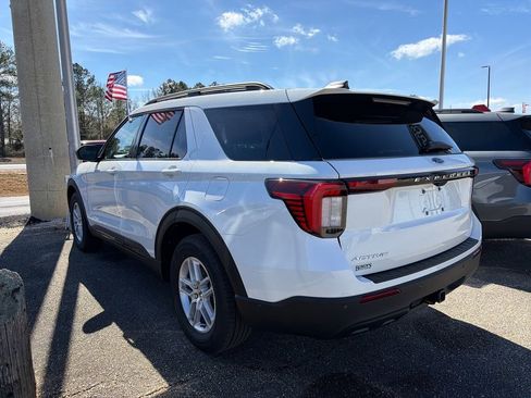 New 2026 Ford Explorer Active image 11