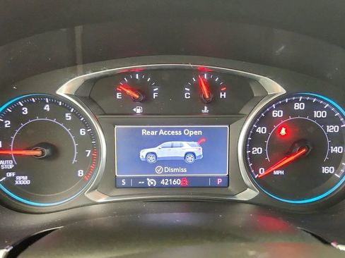 Used 2023 Chevrolet Traverse LT FWD image 17