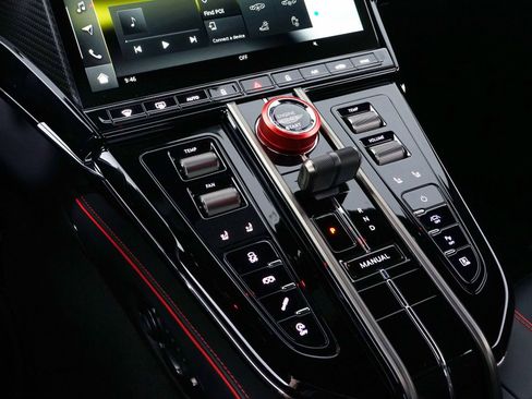 New 2026 Aston Martin V8 Vantage S image 28