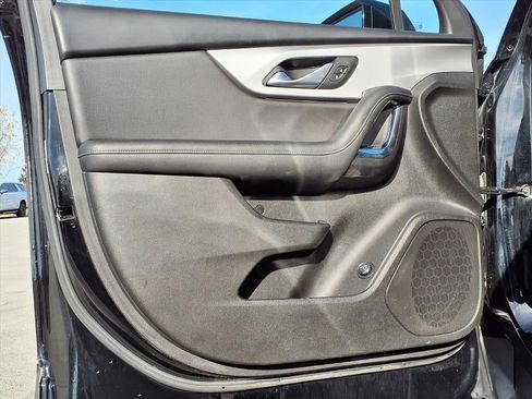 Used 2022 Chevrolet Blazer LT image 26