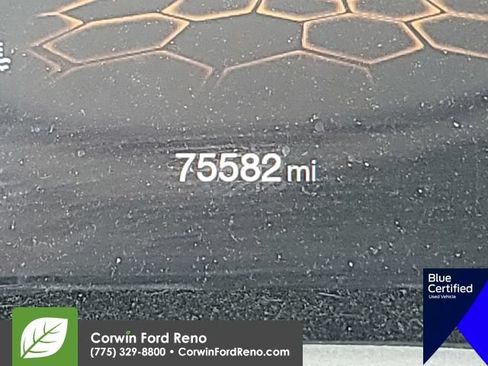 Used 2017 Jeep Compass Limited w/ Navigation Group AWD/4WD image 17