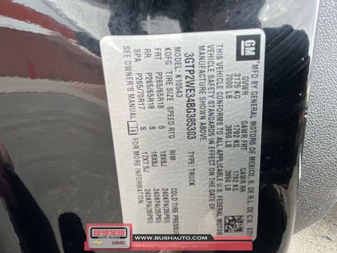 Used 2011 GMC Sierra 1500 SLT w/ SLT Convenience Package image 31