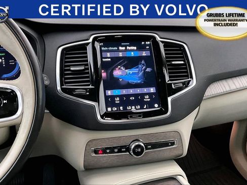 Used 2023 Volvo XC90 T8 Plus w/ Protection Package Premier image 9