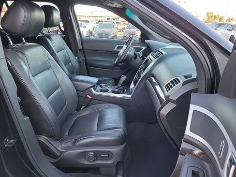 Used 2014 Ford Explorer Limited image 14