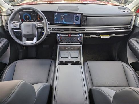 Used 2025 Hyundai Santa Fe SEL image 15