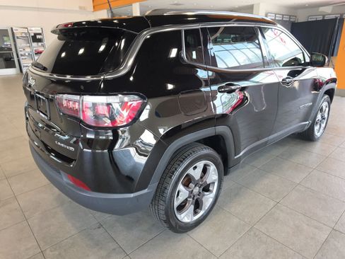 Used 2019 Jeep Compass Limited AWD/4WD image 7
