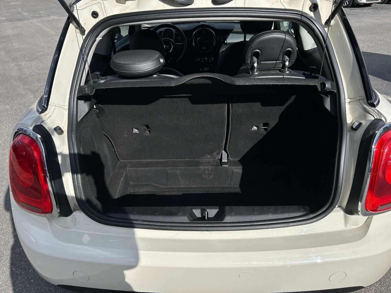 Used 2017 MINI Cooper 2-Door Hardtop FWD image 11