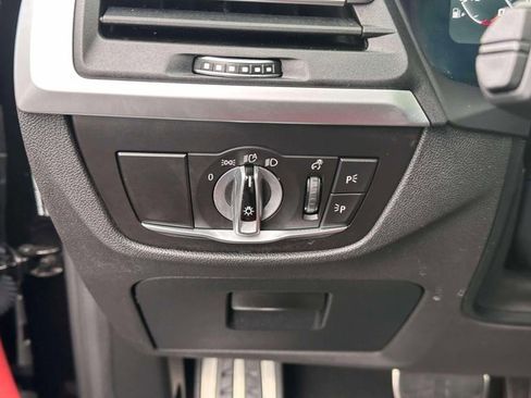 Used 2023 BMW X4 M40i w/ Premium Package image 22