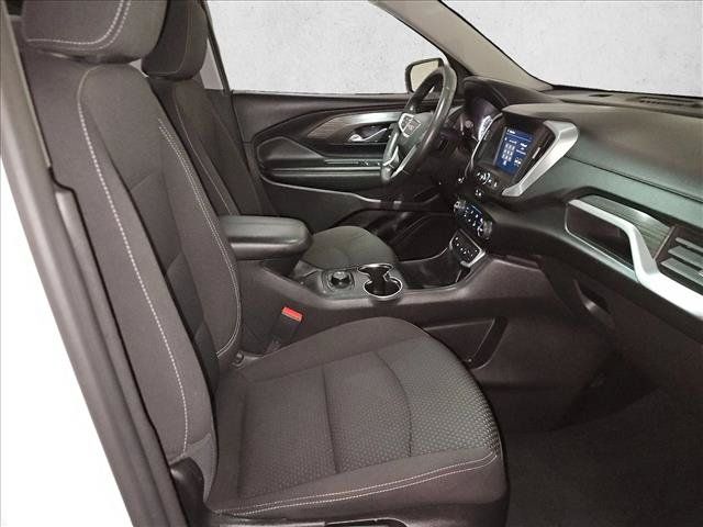 Used 2024 GMC Terrain SLE FWD image 18