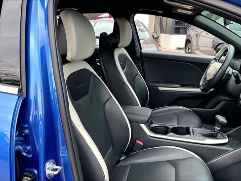 Used 2025 Kia K4 GT-Line Turbo image 9