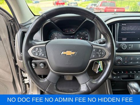 Used 2022 Chevrolet Colorado Z71 AWD/4WD image 16