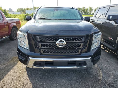 Certified 2021 Nissan Titan SV w/ Accessory Utility Package AWD/4WD image 4