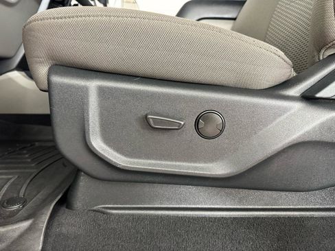 Used 2022 Ford F250 XLT w/ XLT Premium Package image 14