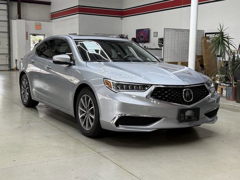 Used 2019 Acura TLX w/ Technology Package image 2