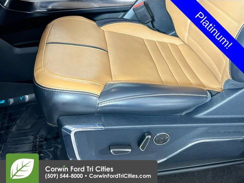 Used 2021 Ford F150 Platinum w/ FX4 Off-Road Package AWD/4WD image 24