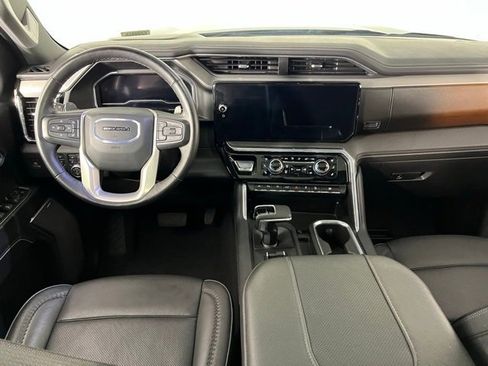 Used 2024 GMC Sierra 1500 Denali w/ Denali Reserve Package image 13