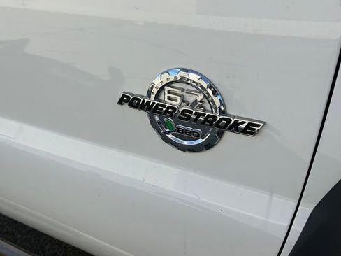 Used 2016 Ford F550 4x4 Regular Cab Super Duty image 13