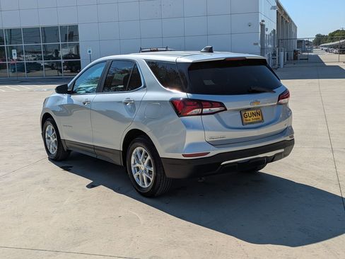 Certified 2022 Chevrolet Equinox LT image 5