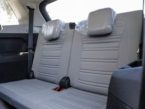 Certified 2024 Volkswagen Tiguan S image 16