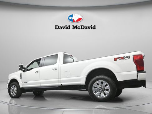 Used 2022 Ford F250 Platinum w/ FX4 Off-Road Package image 12