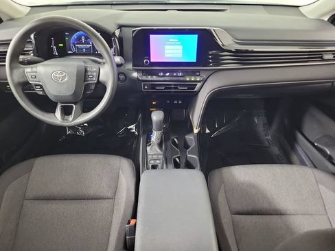 Used 2025 Toyota Camry LE FWD image 16