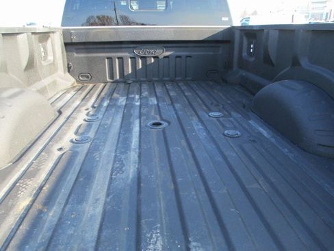 Used 2025 Ford F450 Platinum w/ FX4 Off-Road Package image 8