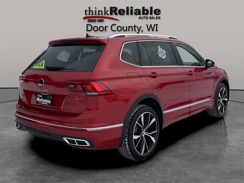 Used 2024 Volkswagen Tiguan SEL R-Line image 5